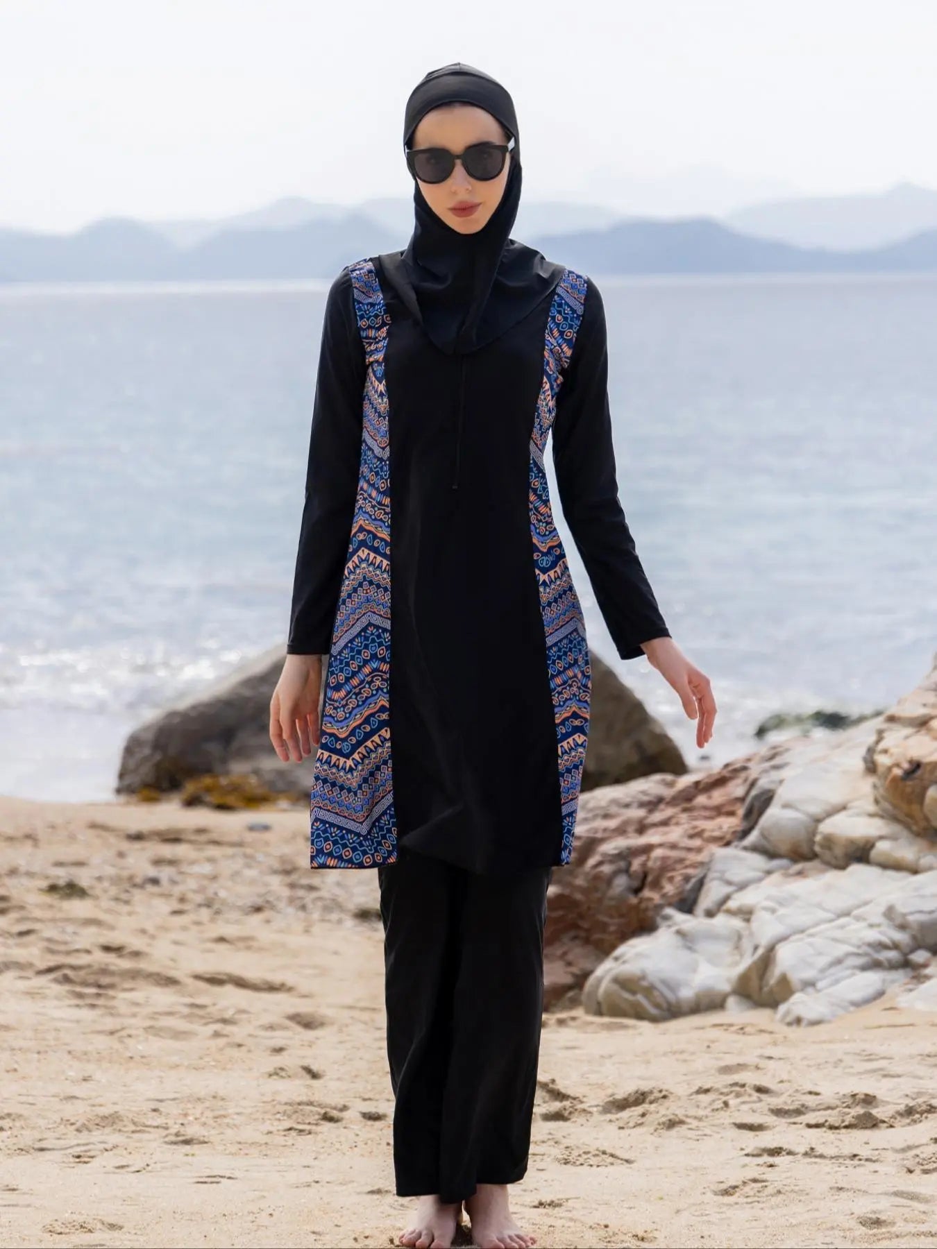 Women'S Ethnic Pattern Long Sleeve Swim Top & Swim Pants & Hijab, Modesty Tight-Fitting Three-Piece Set, Casual Muslim Swimwear, Modest Swimming Wear for Beach Vacation