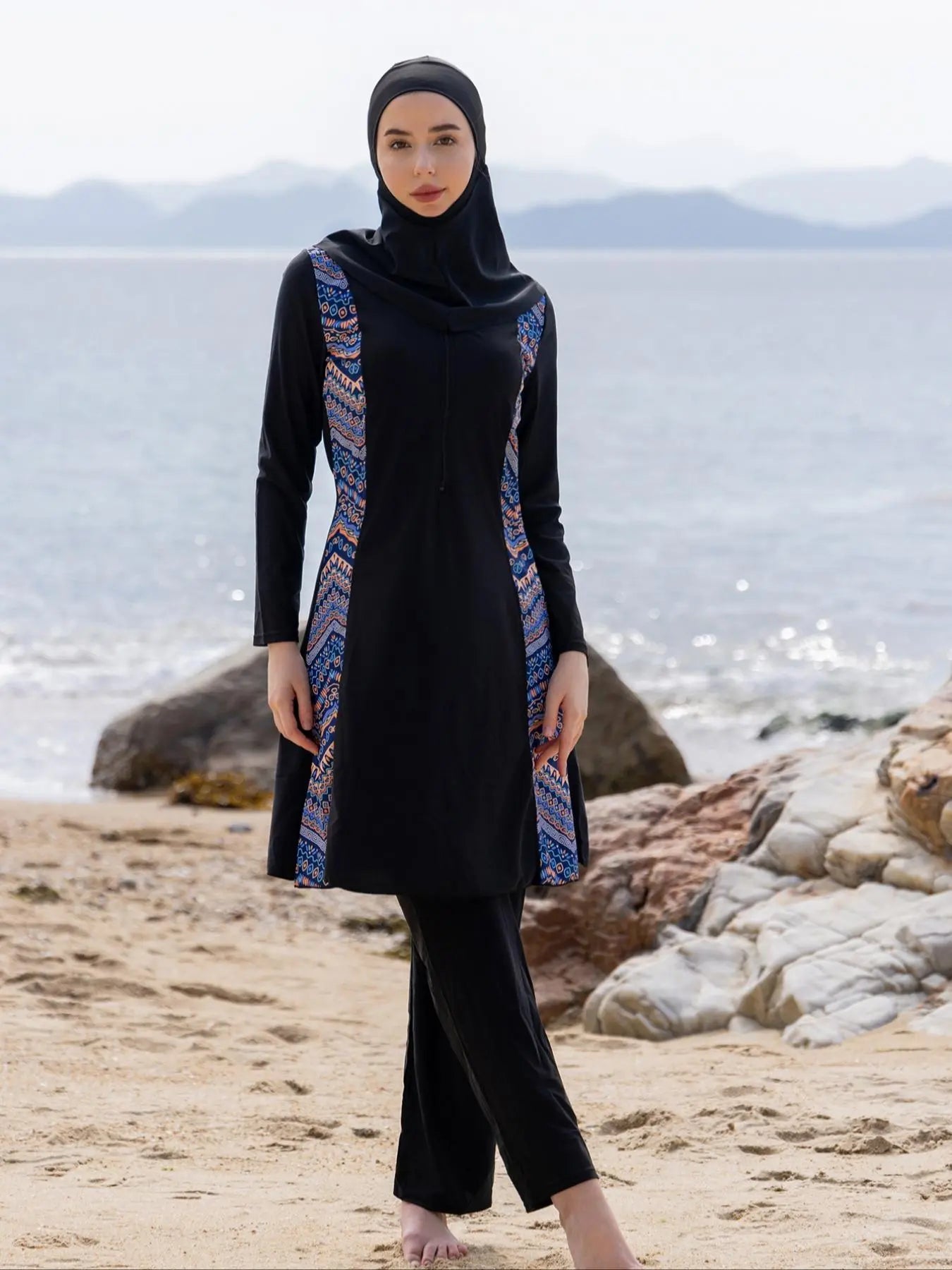 Women'S Ethnic Pattern Long Sleeve Swim Top & Swim Pants & Hijab, Modesty Tight-Fitting Three-Piece Set, Casual Muslim Swimwear, Modest Swimming Wear for Beach Vacation
