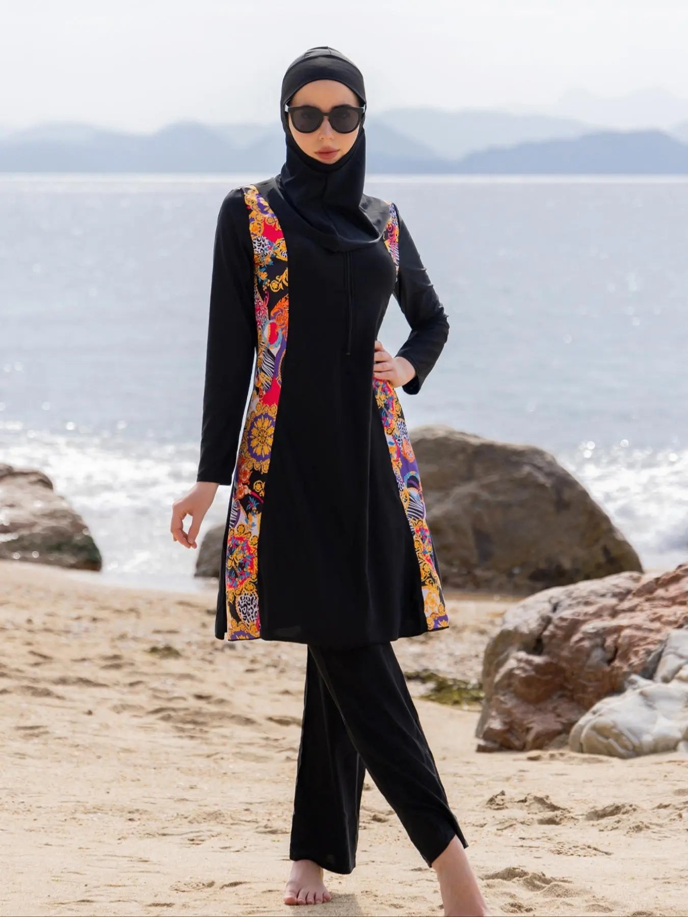 Women'S Ethnic Pattern Long Sleeve Swim Top & Swim Pants & Hijab, Modesty Tight-Fitting Three-Piece Set, Casual Muslim Swimwear, Modest Swimming Wear for Beach Vacation